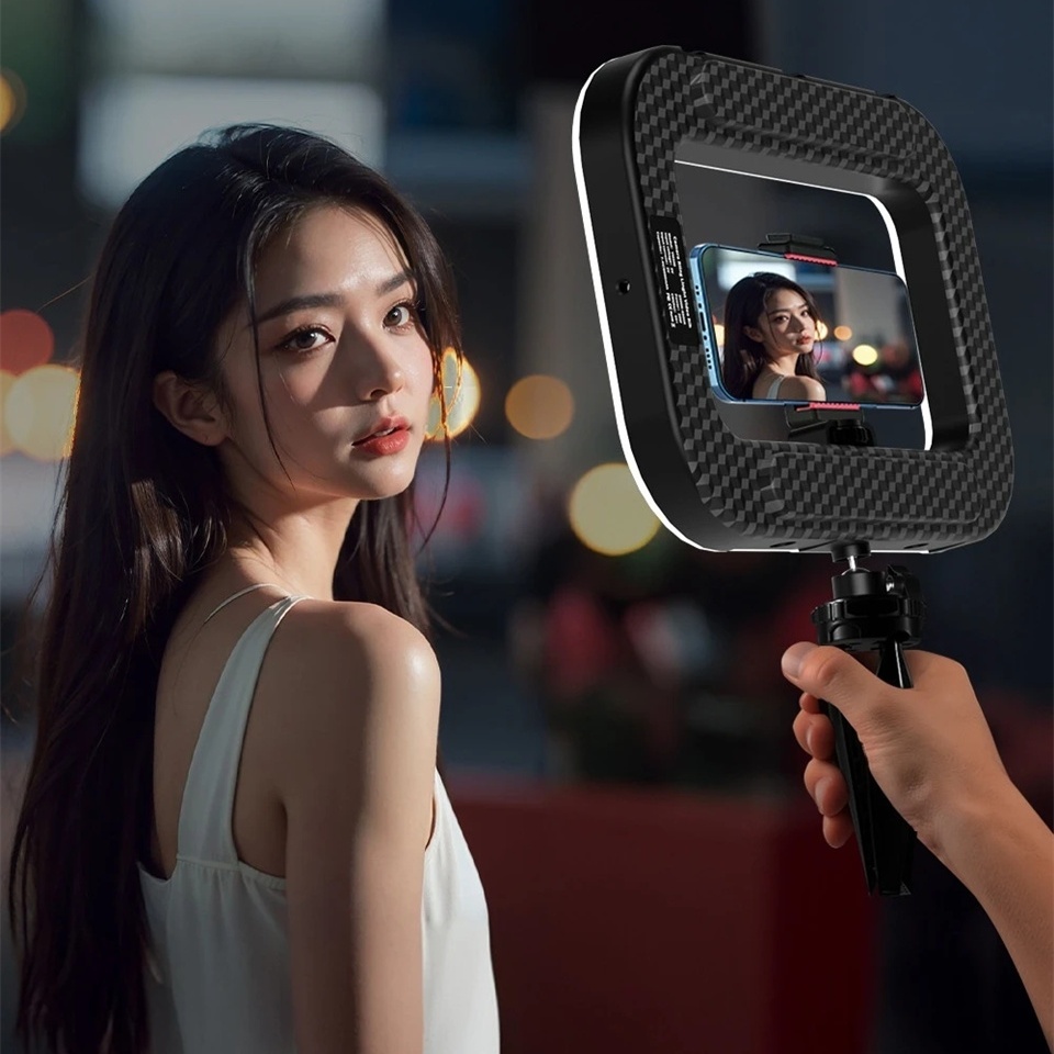 セルフィー用フィルライト、ビデオ撮影・ライブ配信用LEDスク - Photography Mobile Lighting のレビューと価格